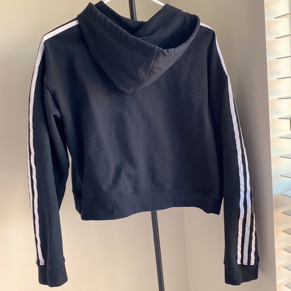 Adidas cropped sweatshirt - Picture 2 of 2